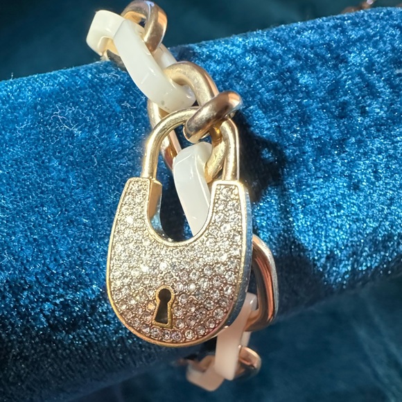 2 Michael Kors bracelet set rose pink and yellow gold tone bangle and Cuban link - Picture 11 of 12